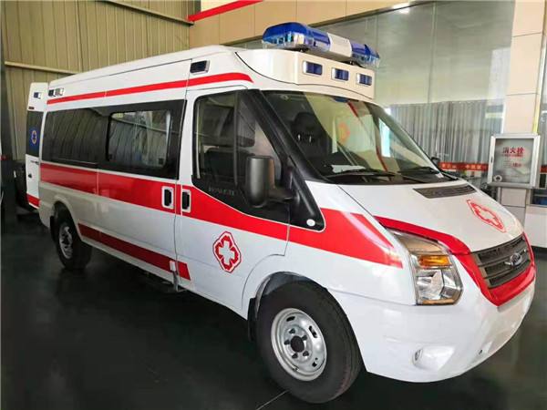 抚松县福特V362救护车